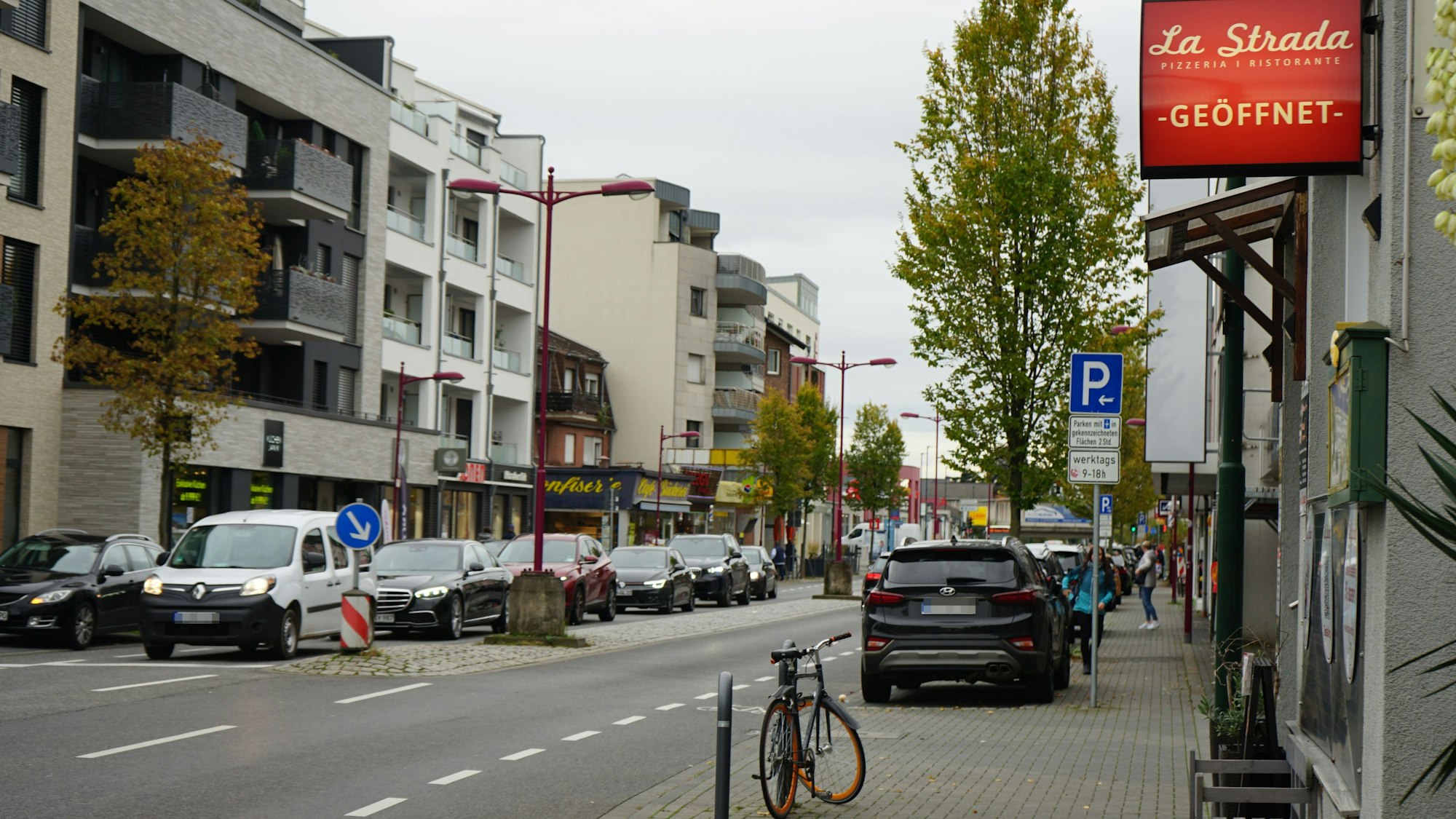 Die Kerpener Straße in Sindorf.