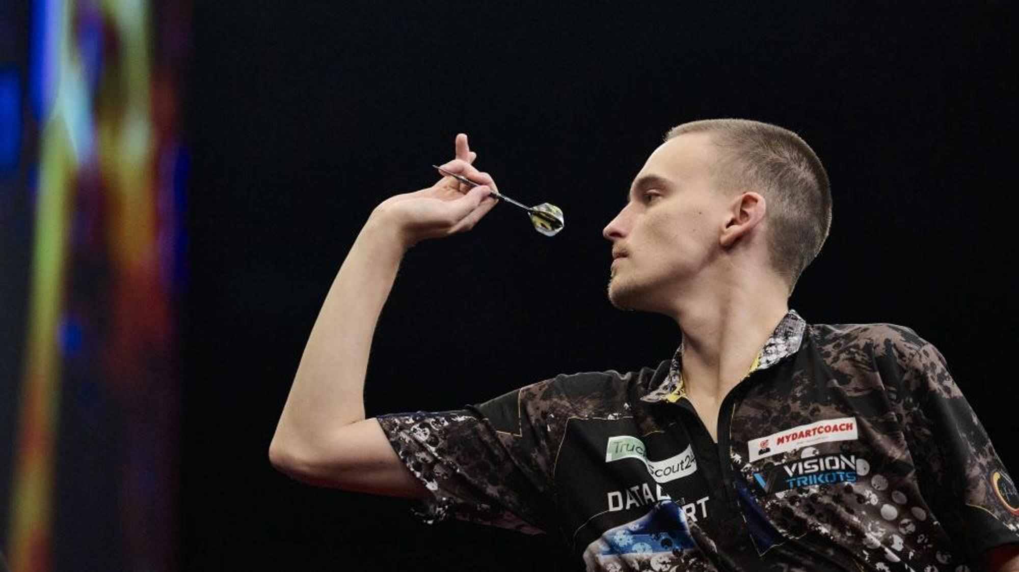 Muss gegen Suzuki zum Auftakt der Darts-WM ran