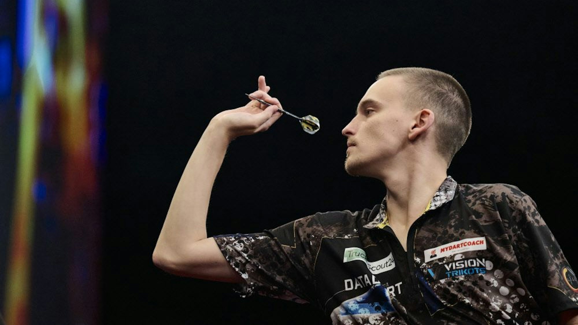 Muss gegen Suzuki zum Auftakt der Darts-WM ran