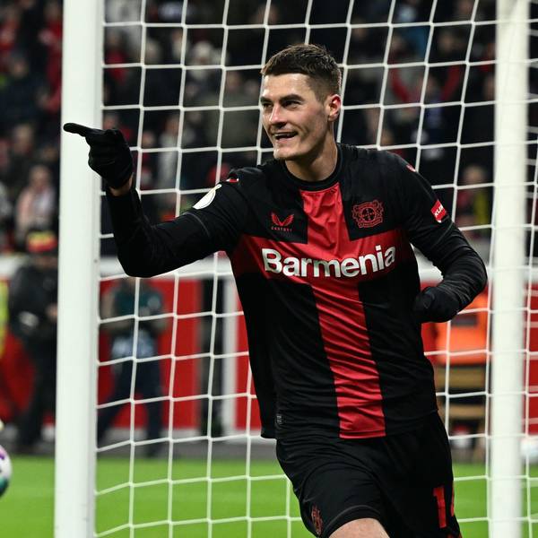 Leverkusens Patrik Schick bejubelt sein Tor zum 3:1 gegen Paderborn.