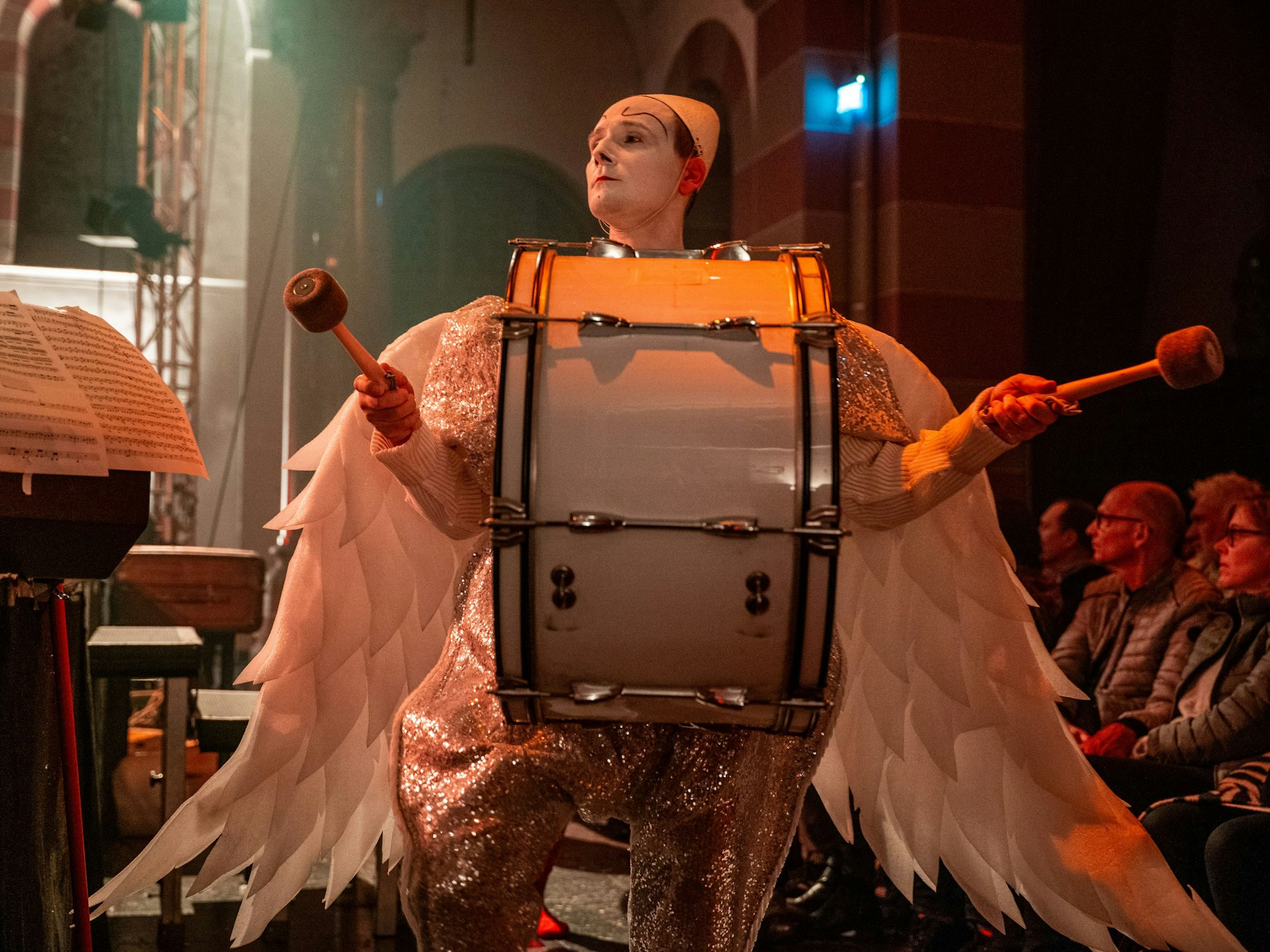 Joachim Ciocca tritt als Chef der Clowns auf.