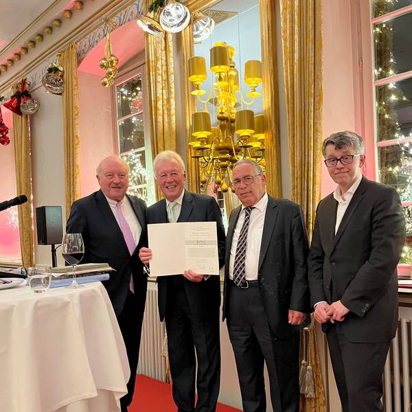 Konrad Adenauer vom Haus- und Grundbesitzervereins mit Jürgen Wilhelm, Marcus Meier und Miguel Freund von der Kölnischen Gesellschaft für christlich-jüdische Zusammenarbeit