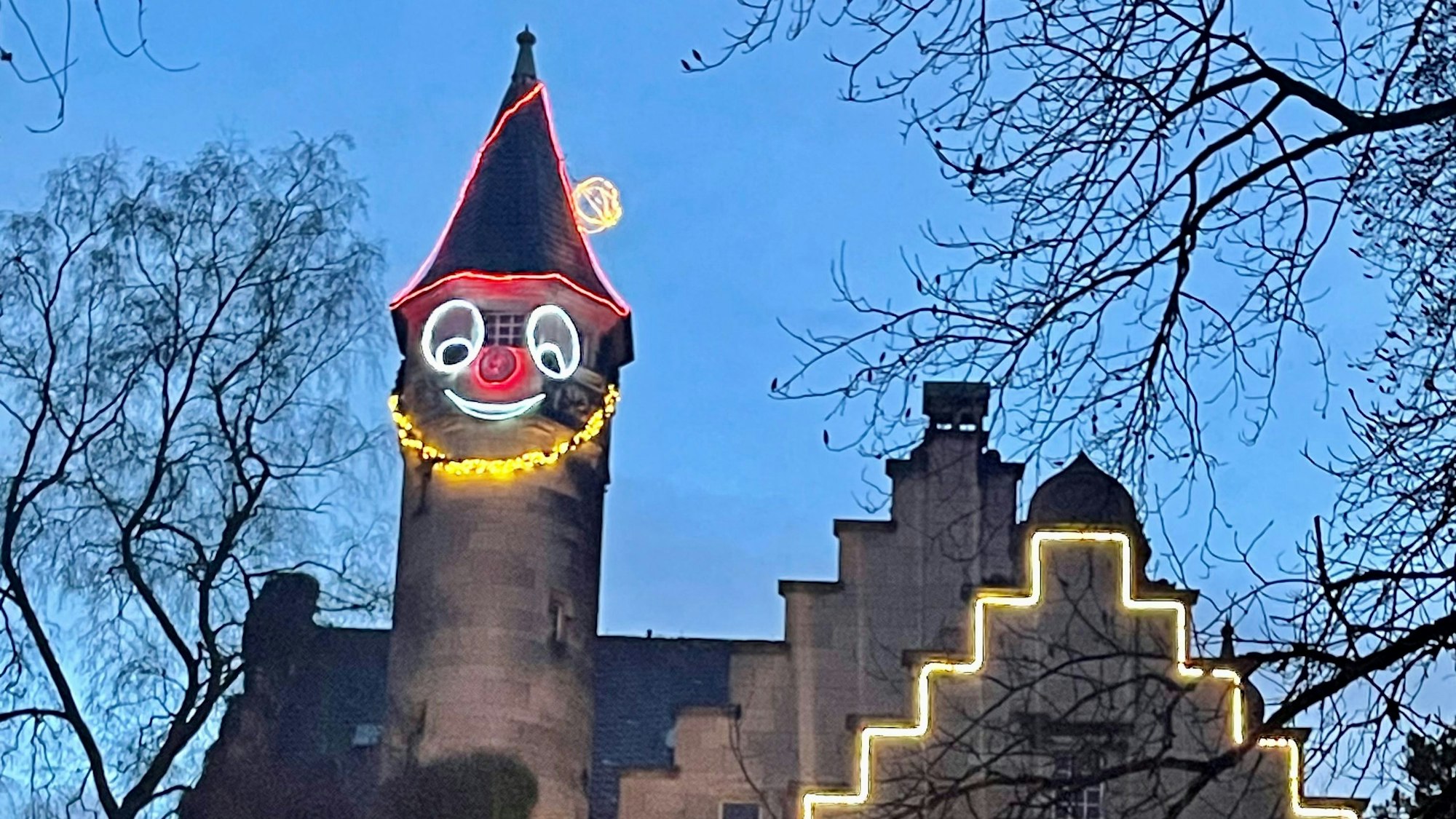 Barbara und Claus Baumgart verwandeln jedes Jahr den Park ihrer Villa Boge in Eitorf ins Weihnachtswunderland