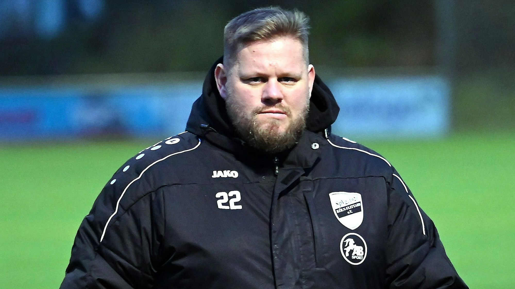 10.12.2023 Fussball-Flittard - Oberpleis
TR: Sven Bellinghausen (Flittard)
Foto: Uli Herhaus