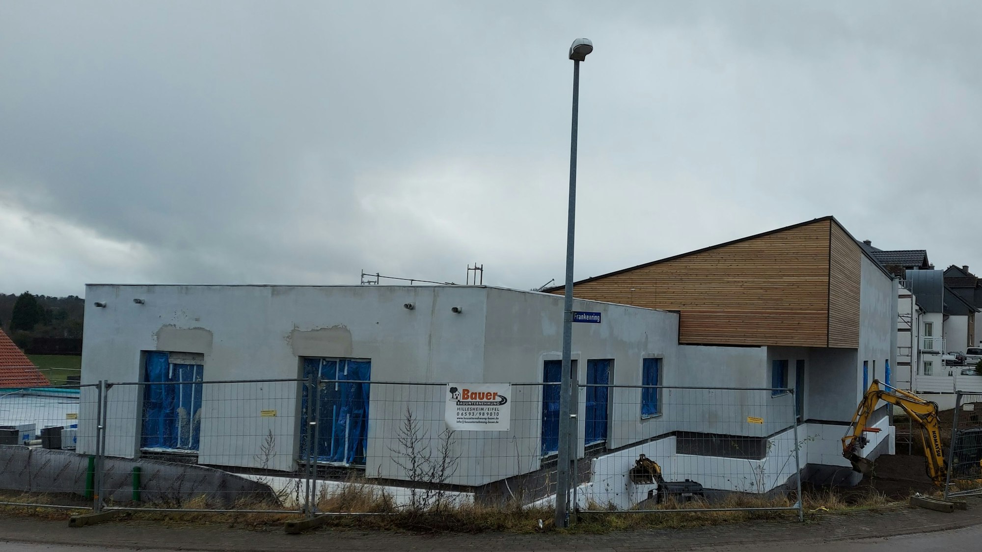 Das Bild zeigt die Baustelle der fünfgruppigen Kita in Blankenheim.