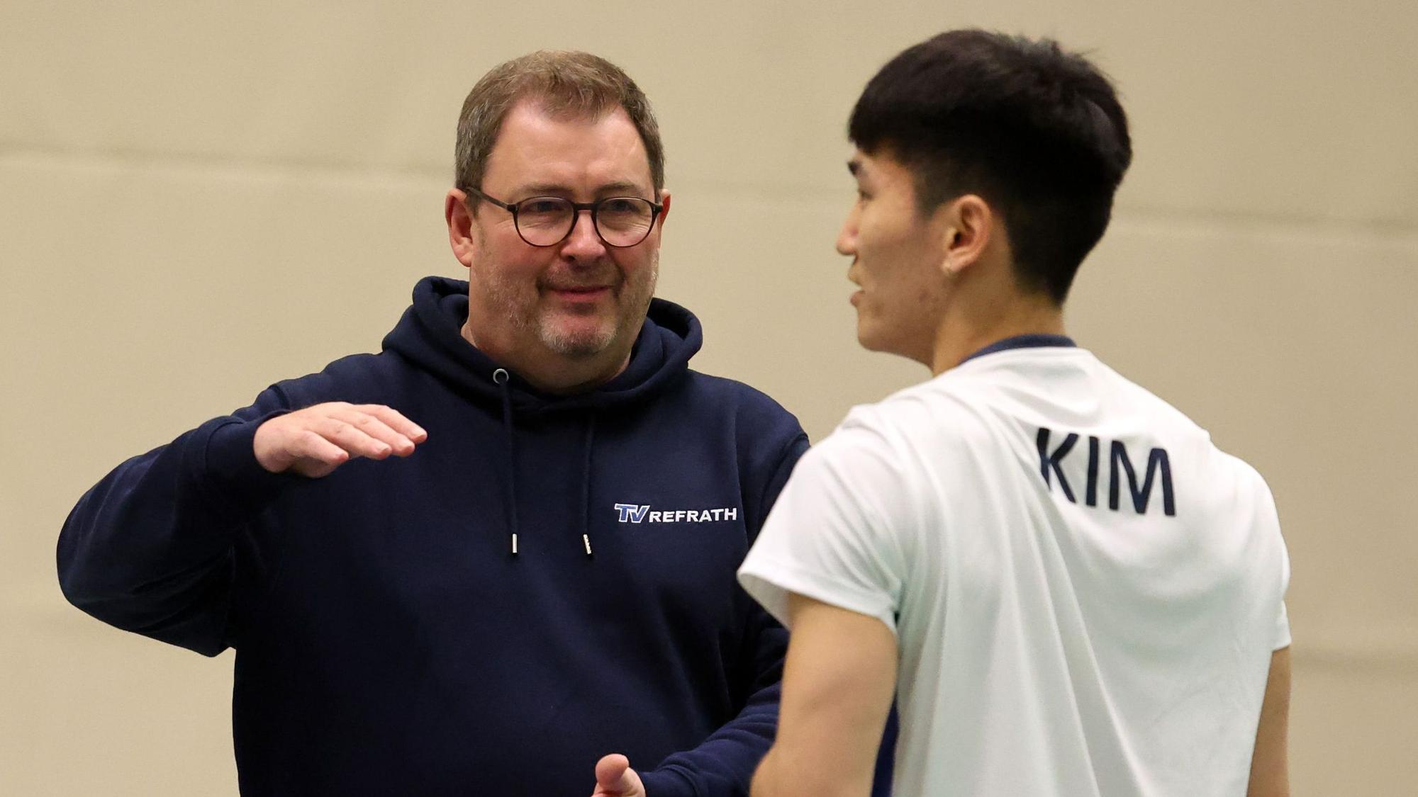 Kelzenberg und Kim im Gespräch