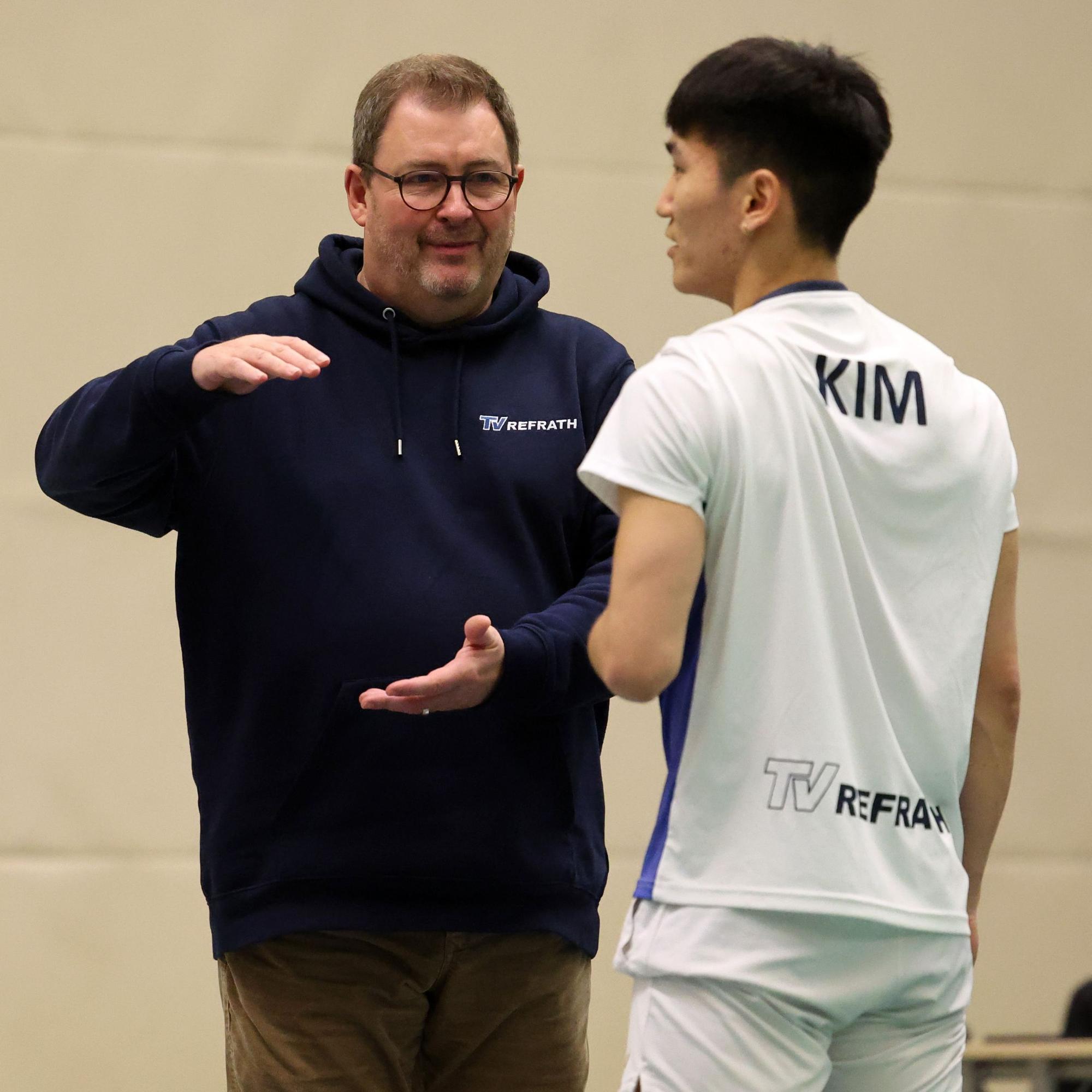 Heinz Kelzenberg und David Kim im Gespräch