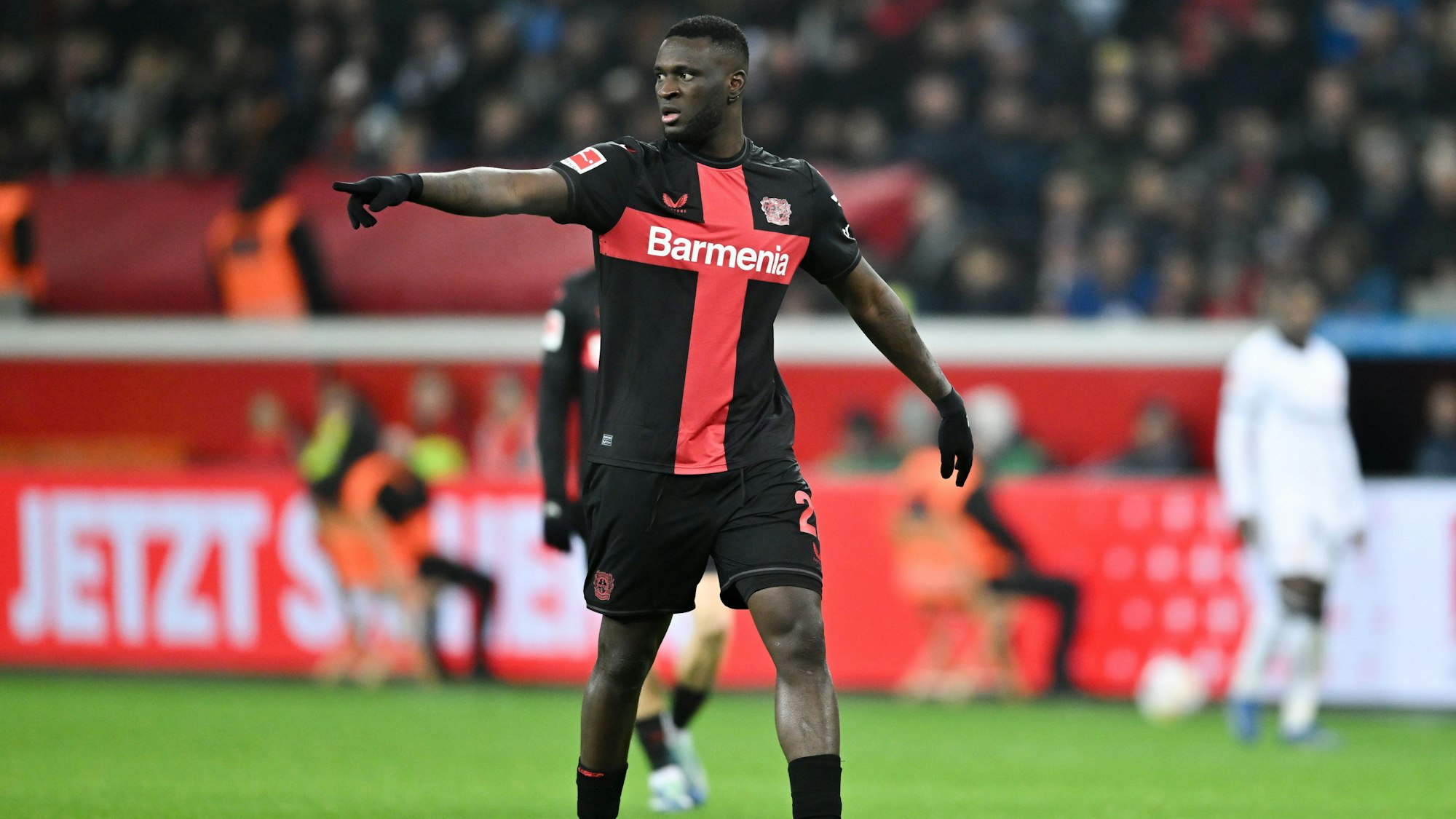 Bayers Victor Boniface.