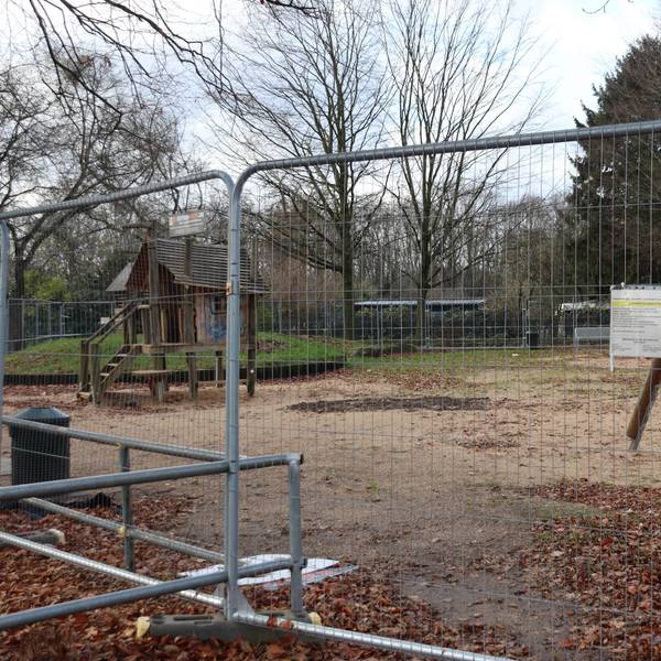 Der gesperrte Spielplatz wird bald saniert und wieder freigegeben.