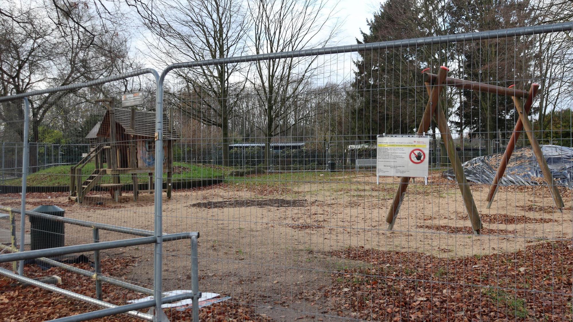 Der gesperrte Spielplatz wird bald saniert und wieder freigegeben.