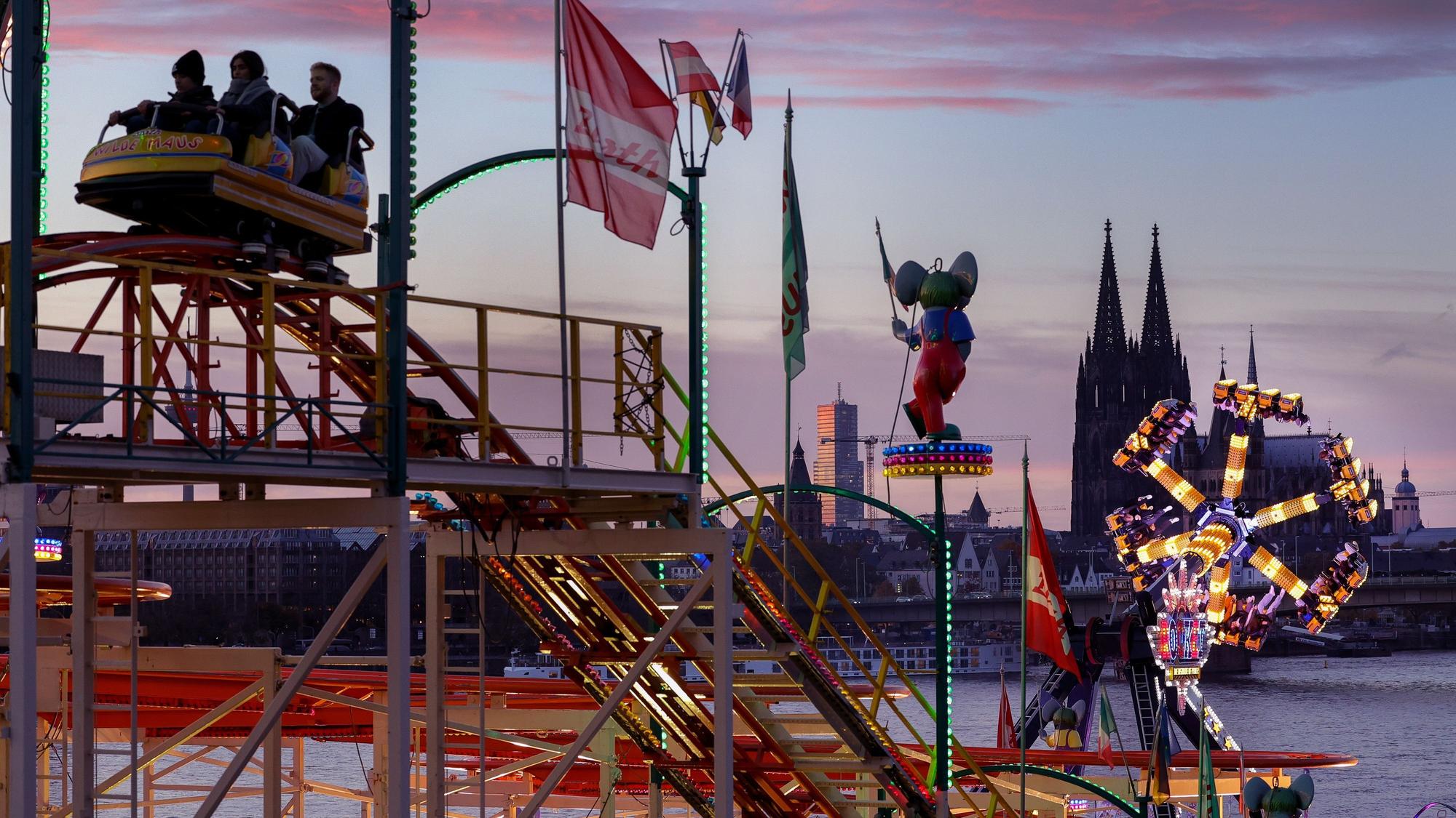 Die Deutzer Kirmes ist eine beliebte Veranstaltung in Köln.