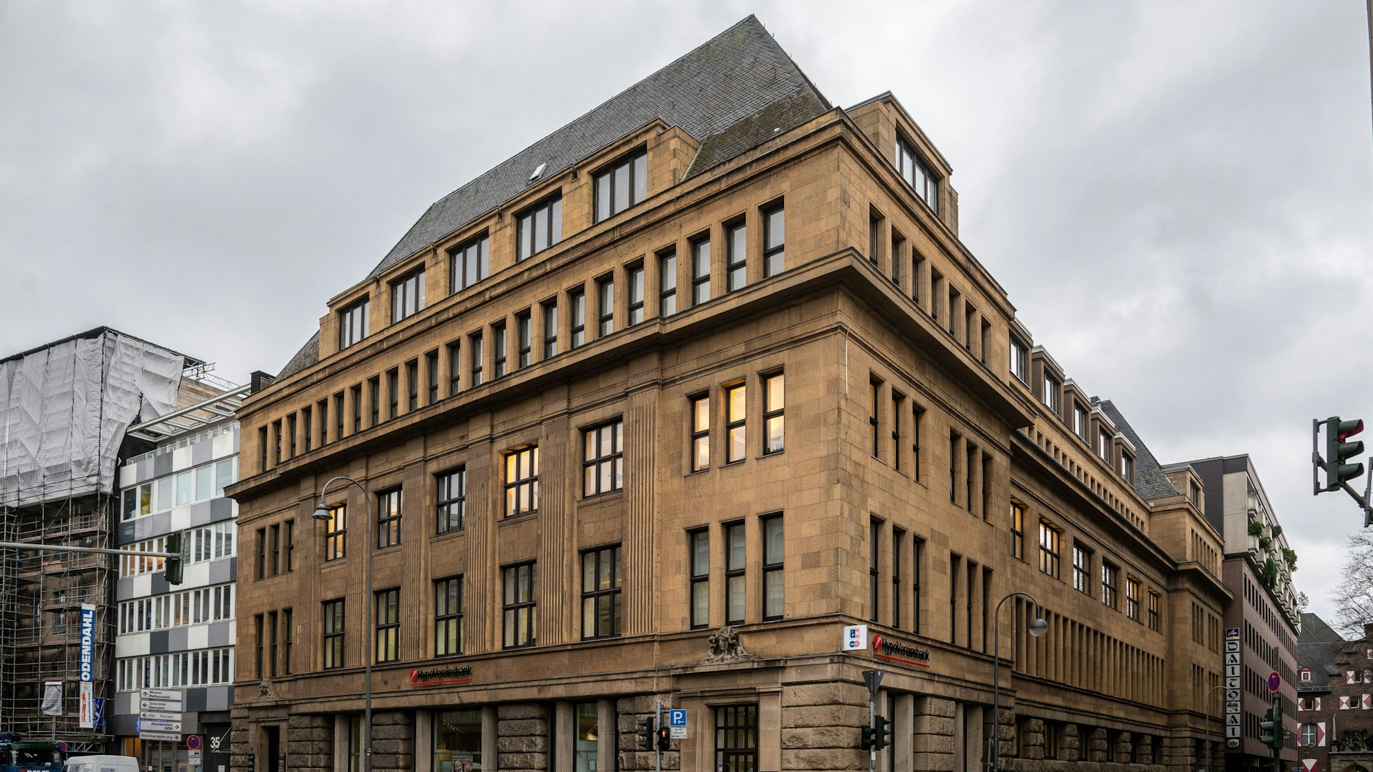 Die Außenansicht der Kunst- und Museumsbibliothek.