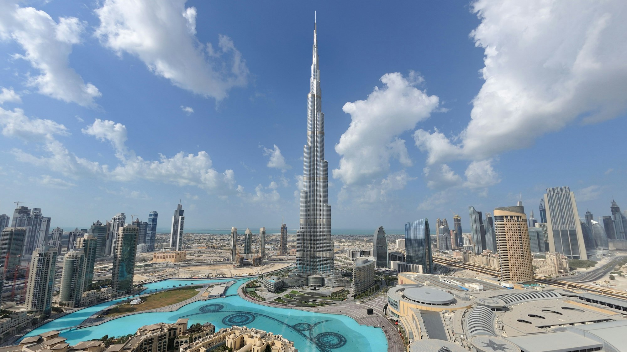 Burj Khalifaim Zentrum von Dubai.