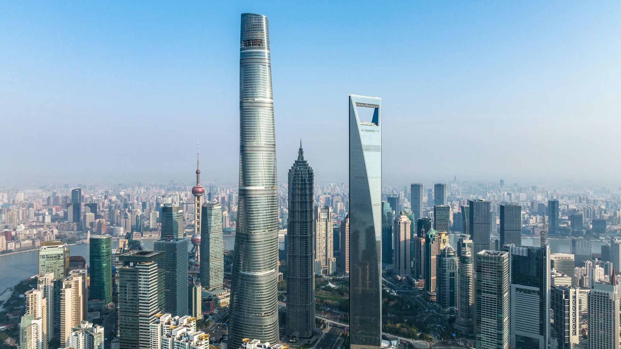 Blick auf das Finanzviertel von Shanghai-Lujizui.