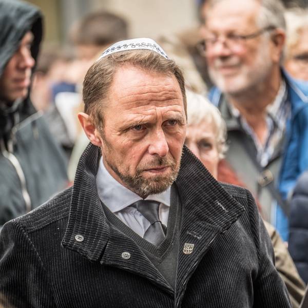 Uwe Richrath trägt eine Kippa.