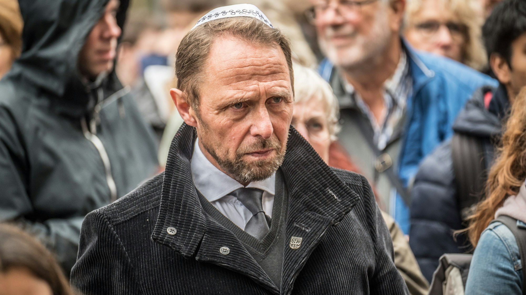 Uwe Richrath trägt eine Kippa.