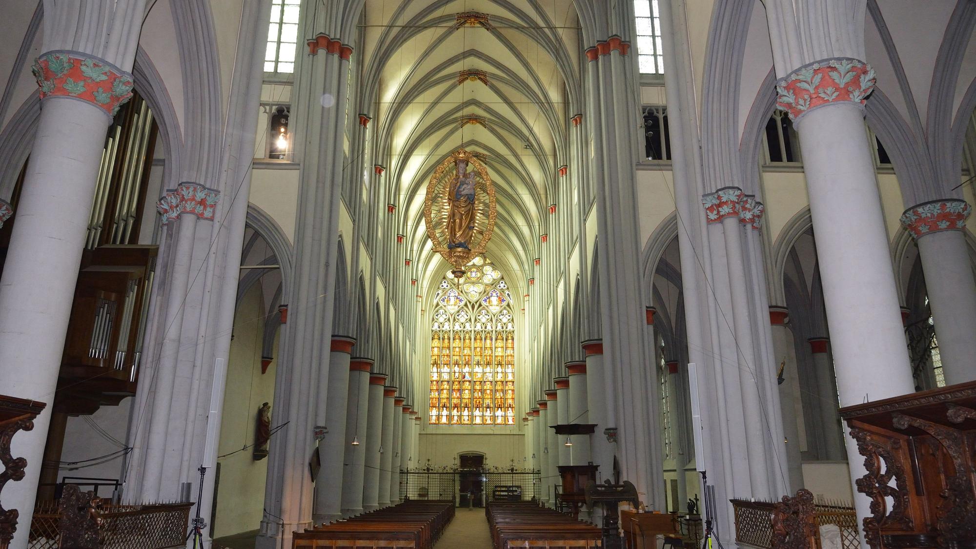 Altenberger Dom, gotischer Kircheninnenraum