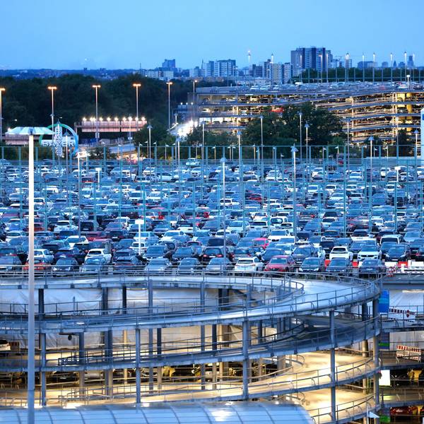 Parkplatz, Flughafen Köln/Bonn
