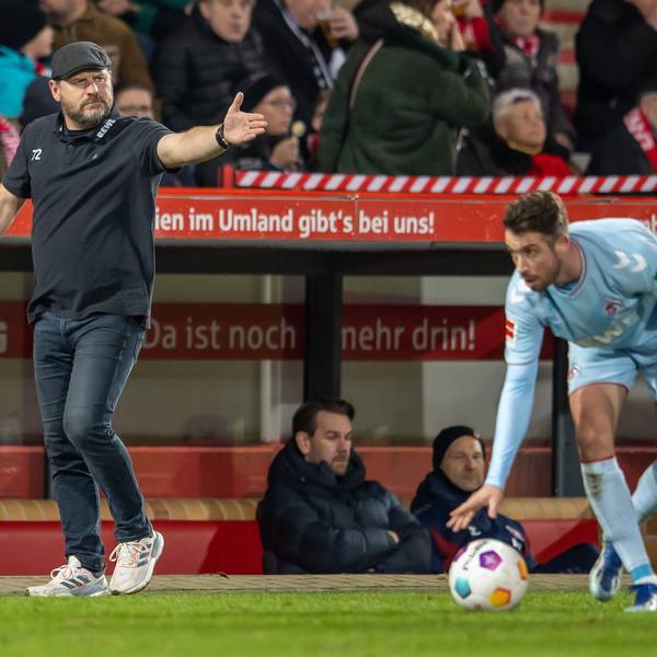 Steffen Baumgart wirkte am Mittwoch in Berlin ratlos, der 1. FC Köln überwintert auf Platz 17.