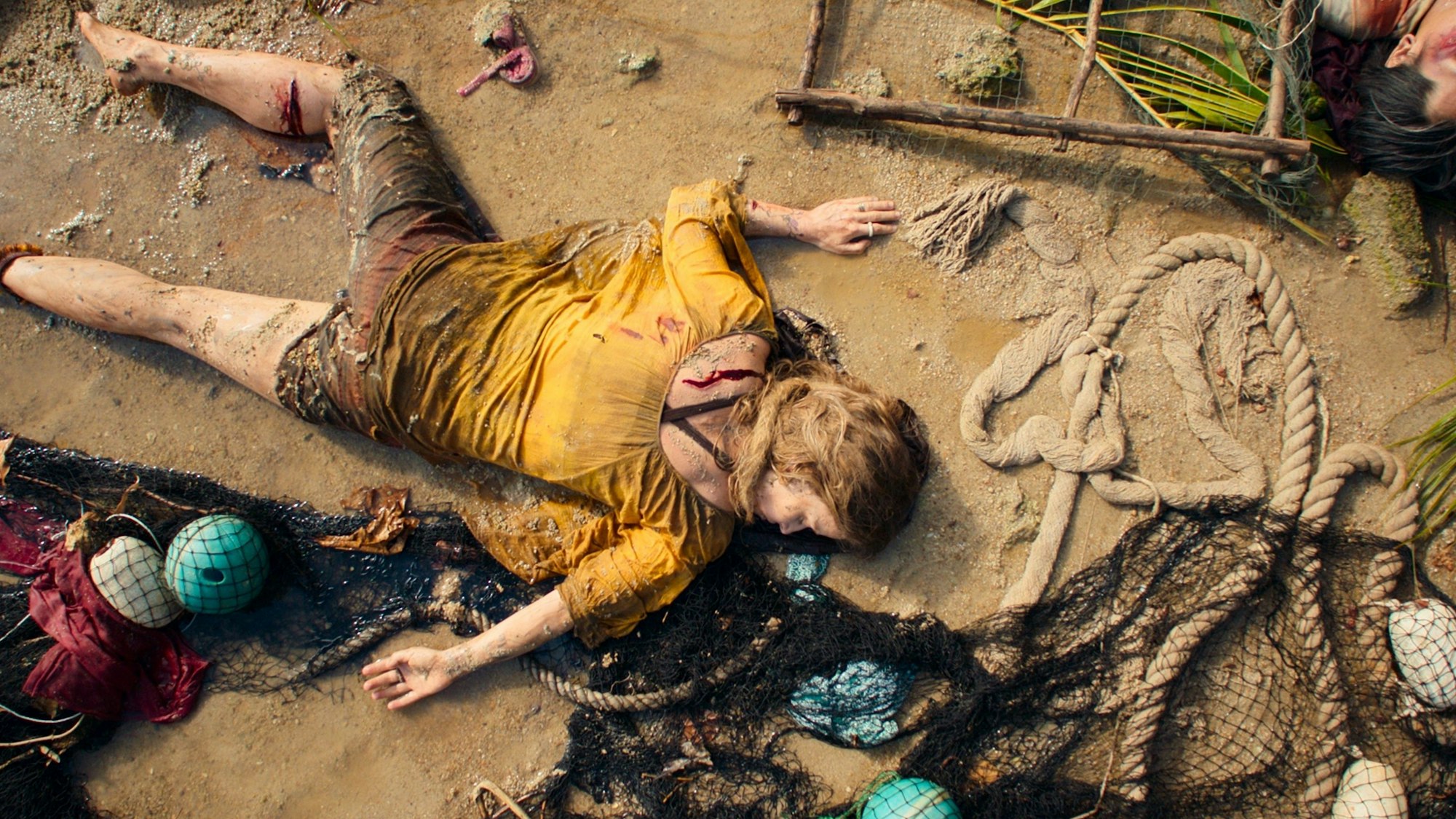 Nach der Flutkatastrophe wird Alexandra (Karoline Schuch) für tot gehalten.