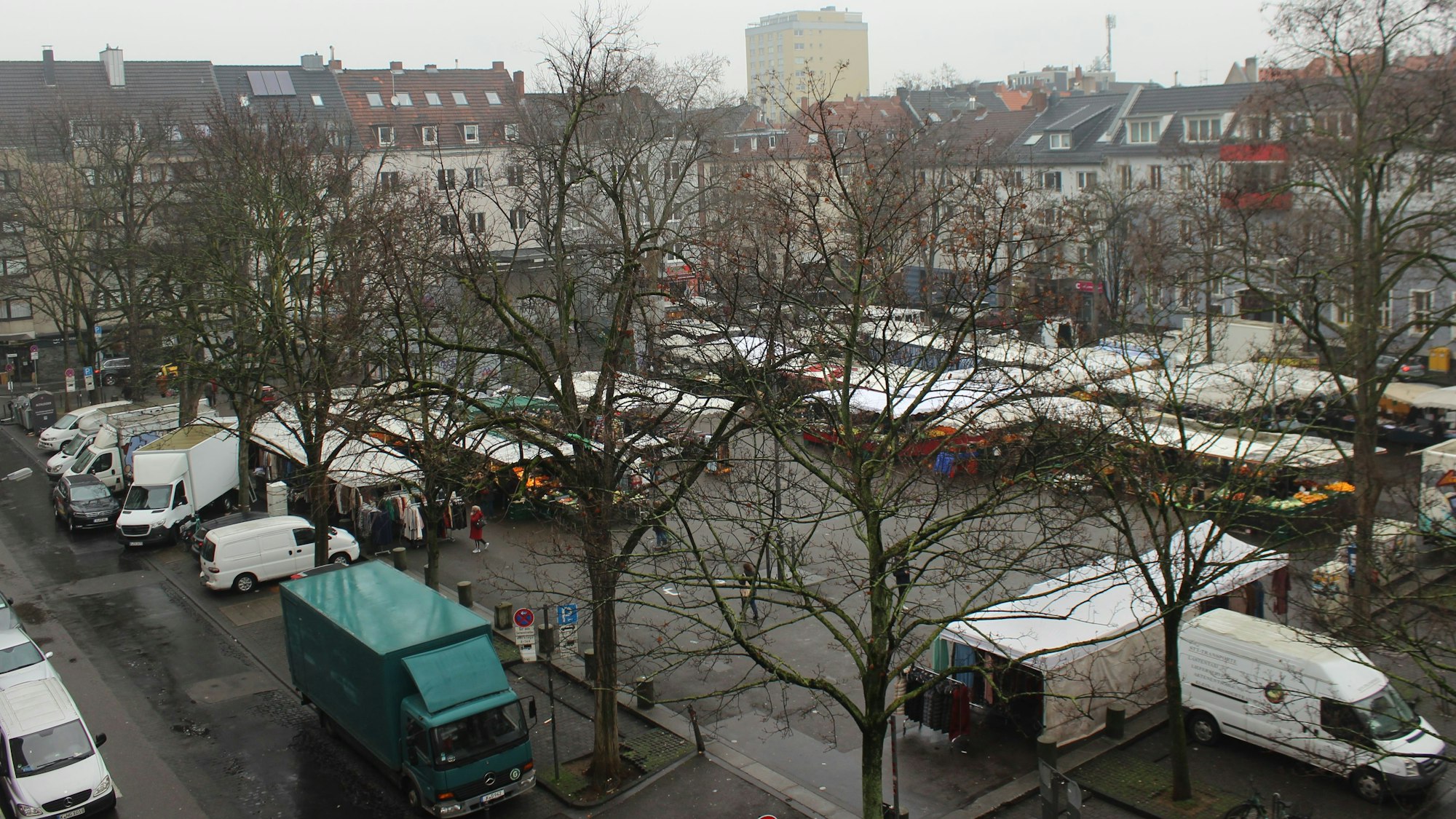 Das Foto zeigt den Wilhelmplatz.