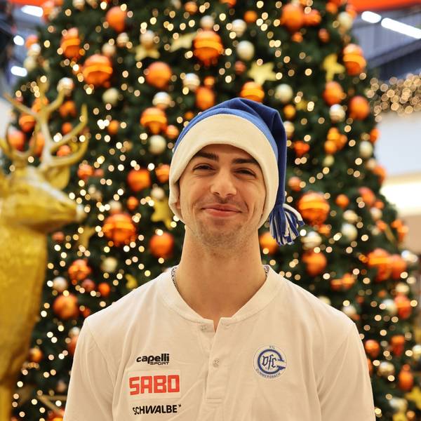 Gummersbach
Forum Gummersbach
Handball
Weihnachtsportraits
Giorgi Tskhovrebadze