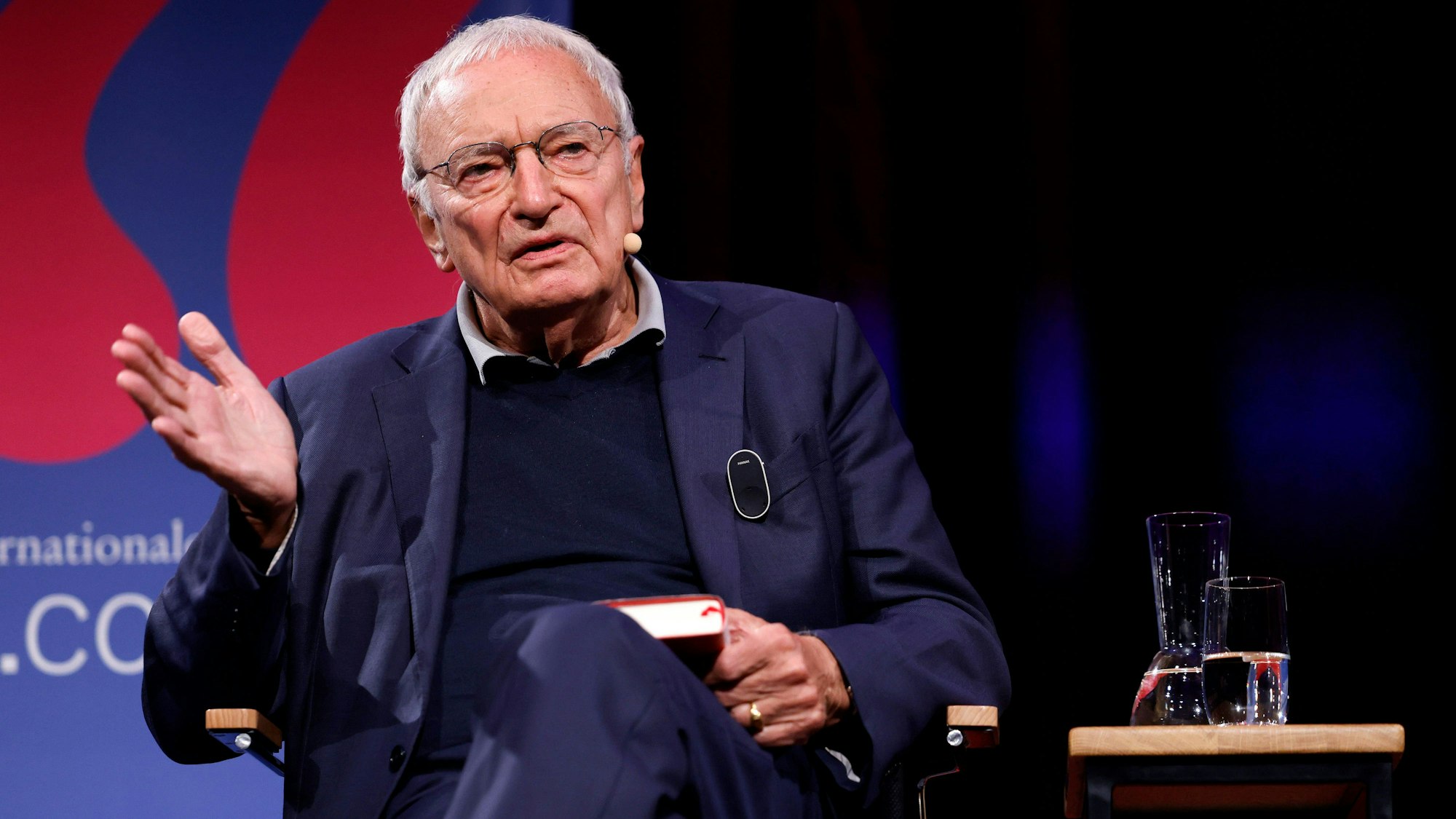 Schriftsteller Uwe Timm auf der lit.Cologne Spezial im WDR-Funkhaus am Wallrafplatz.