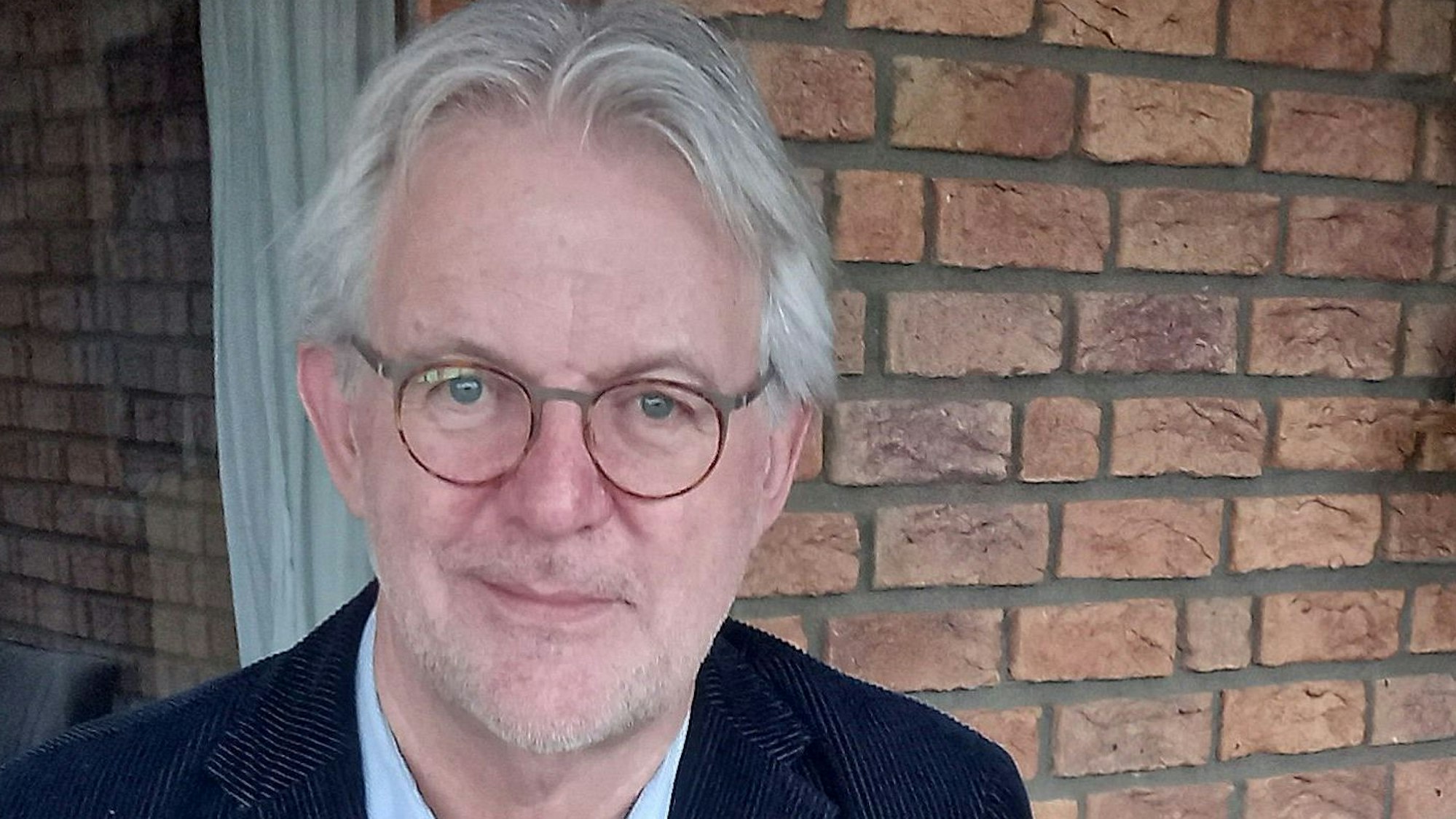 Anhand von Feldpostbriefen hat Walter Bergers Sohn Fritz das Schicksal seines Vaters aufgearbeitet und dokumentiert. Der 68 Jahre alte Jurist lebt heute in Bonn.