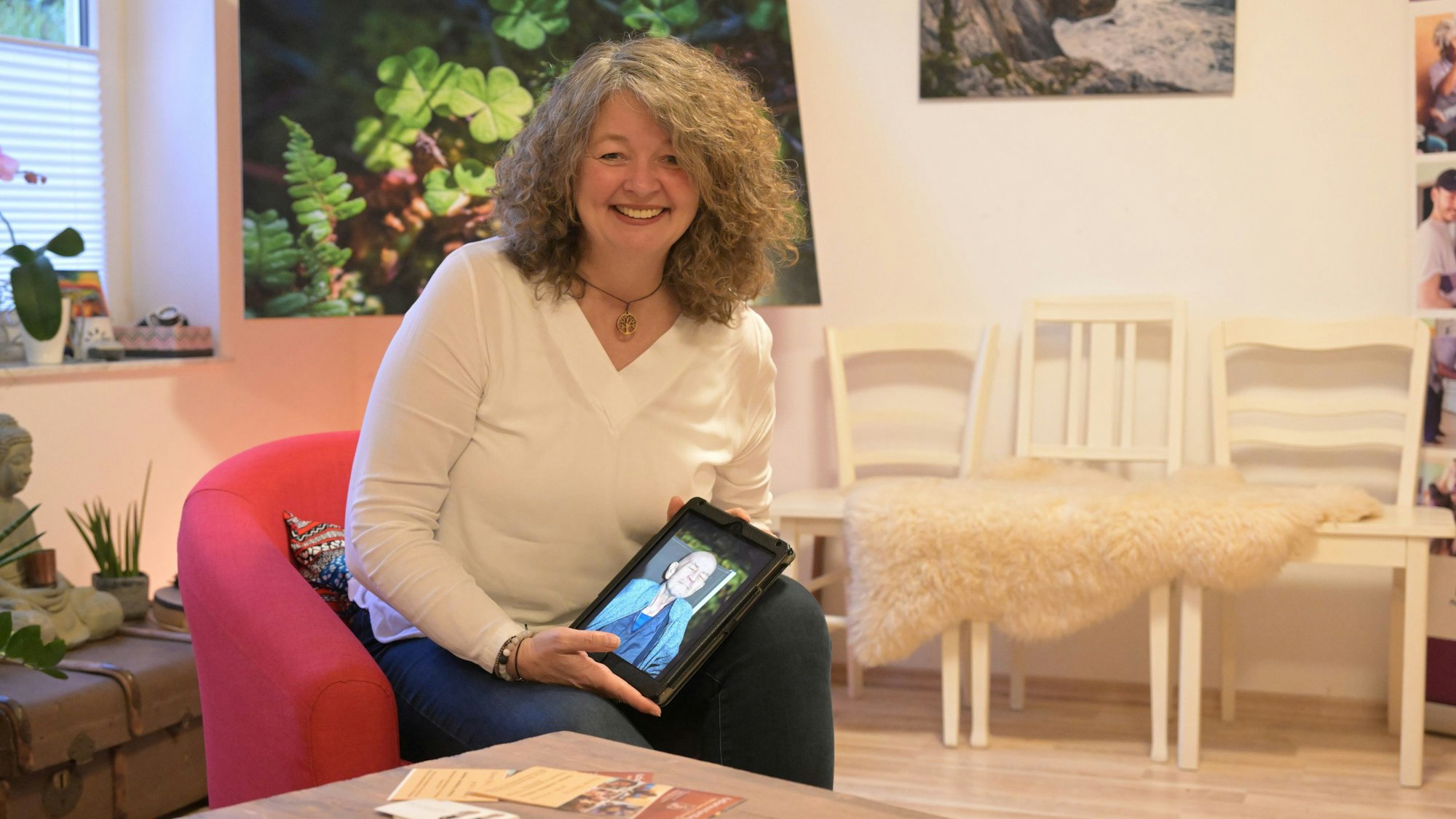 Das Foto zeigt die Fotografin Susanne Prothmann