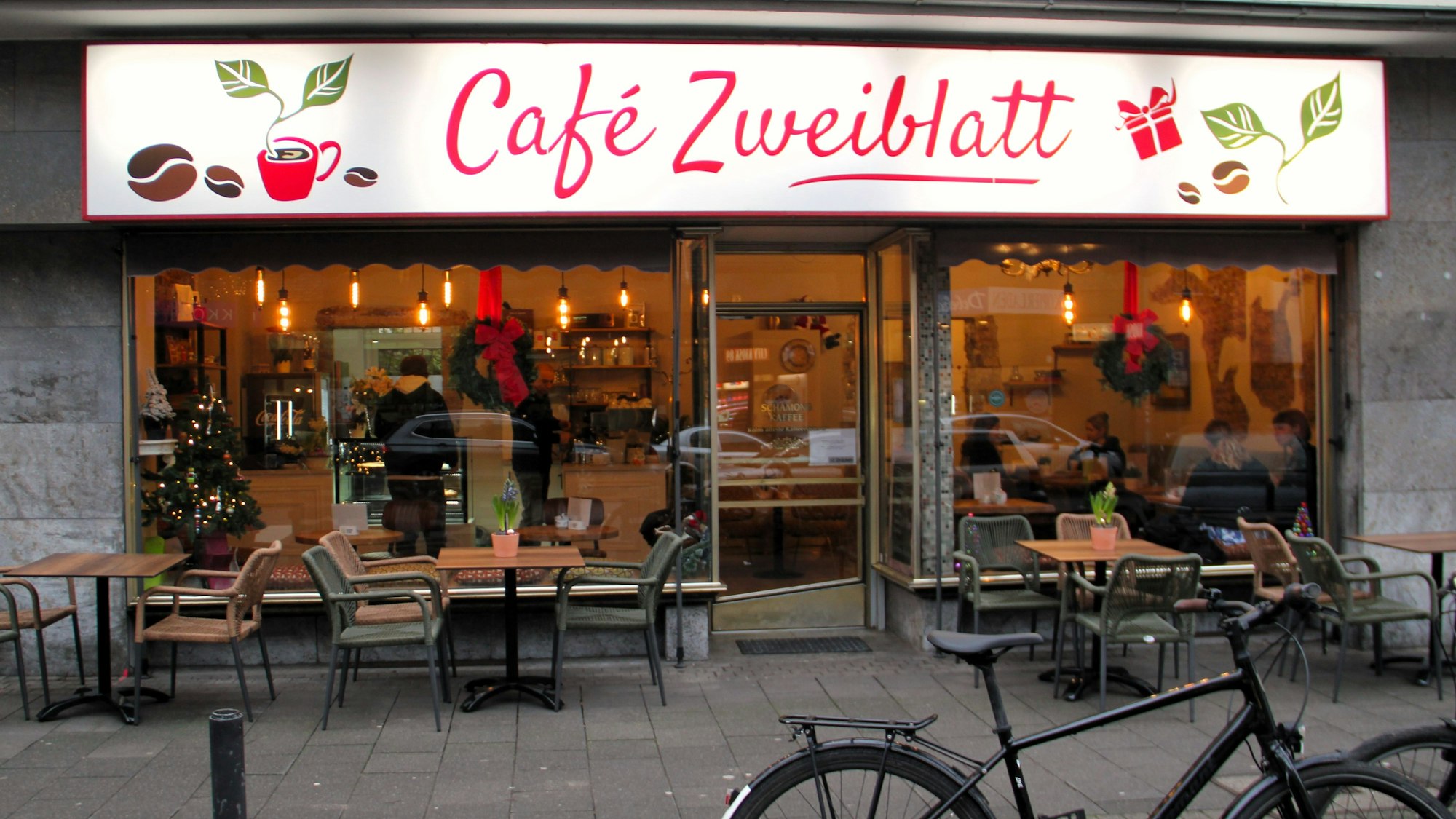 Das Café von Außen.