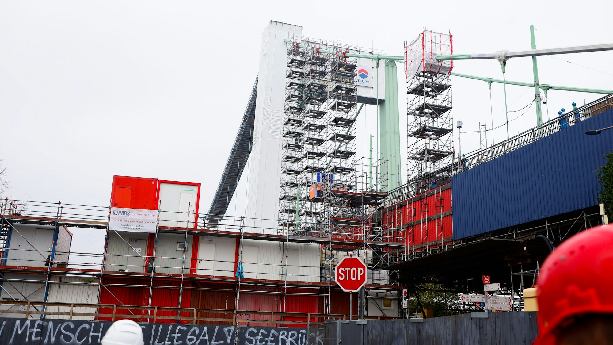 Die Baustelle an der Mülheimer Brücke