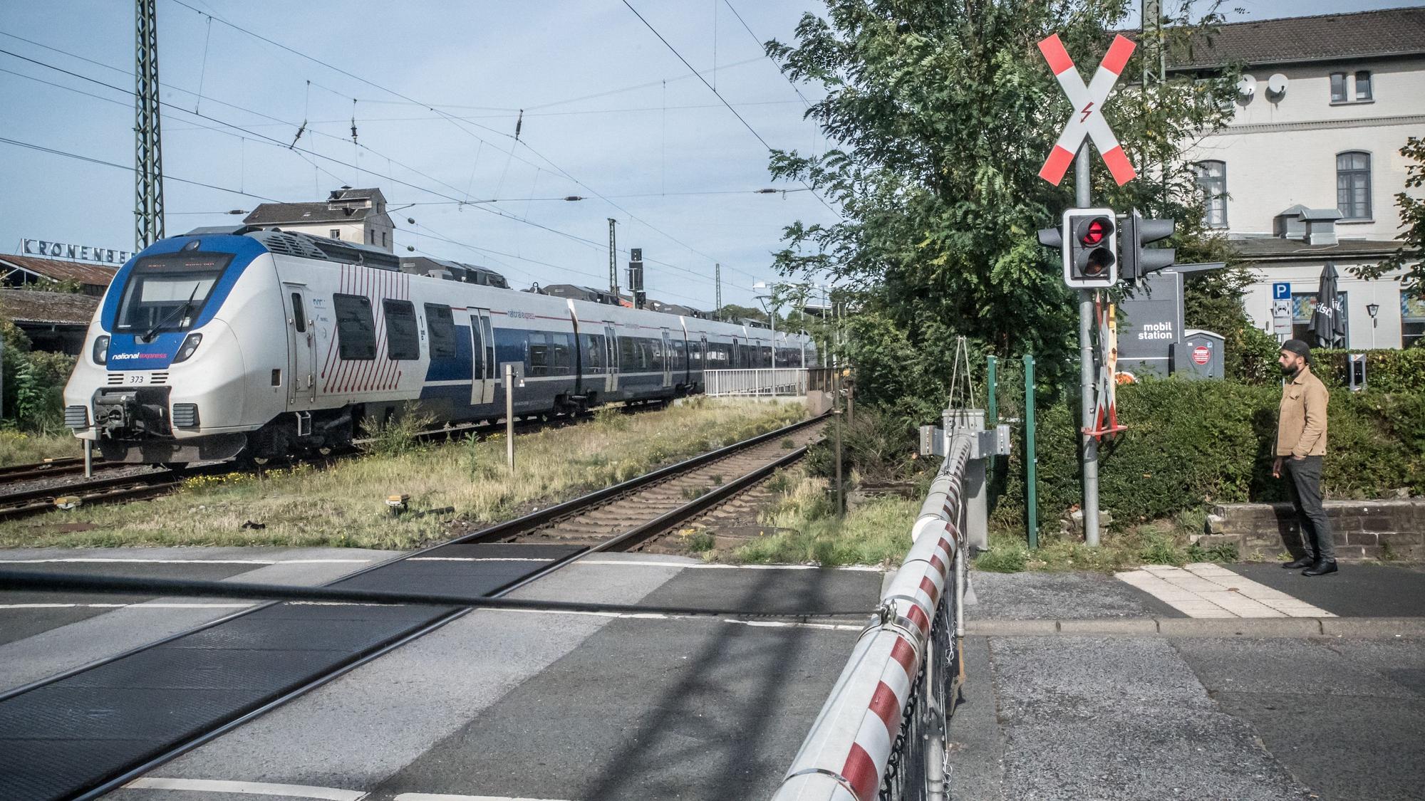 Ab Freitagabend, 10. Juli, halten in Leichlingen nach fünf Monaten endlich wieder Züge. (Archivfoto)