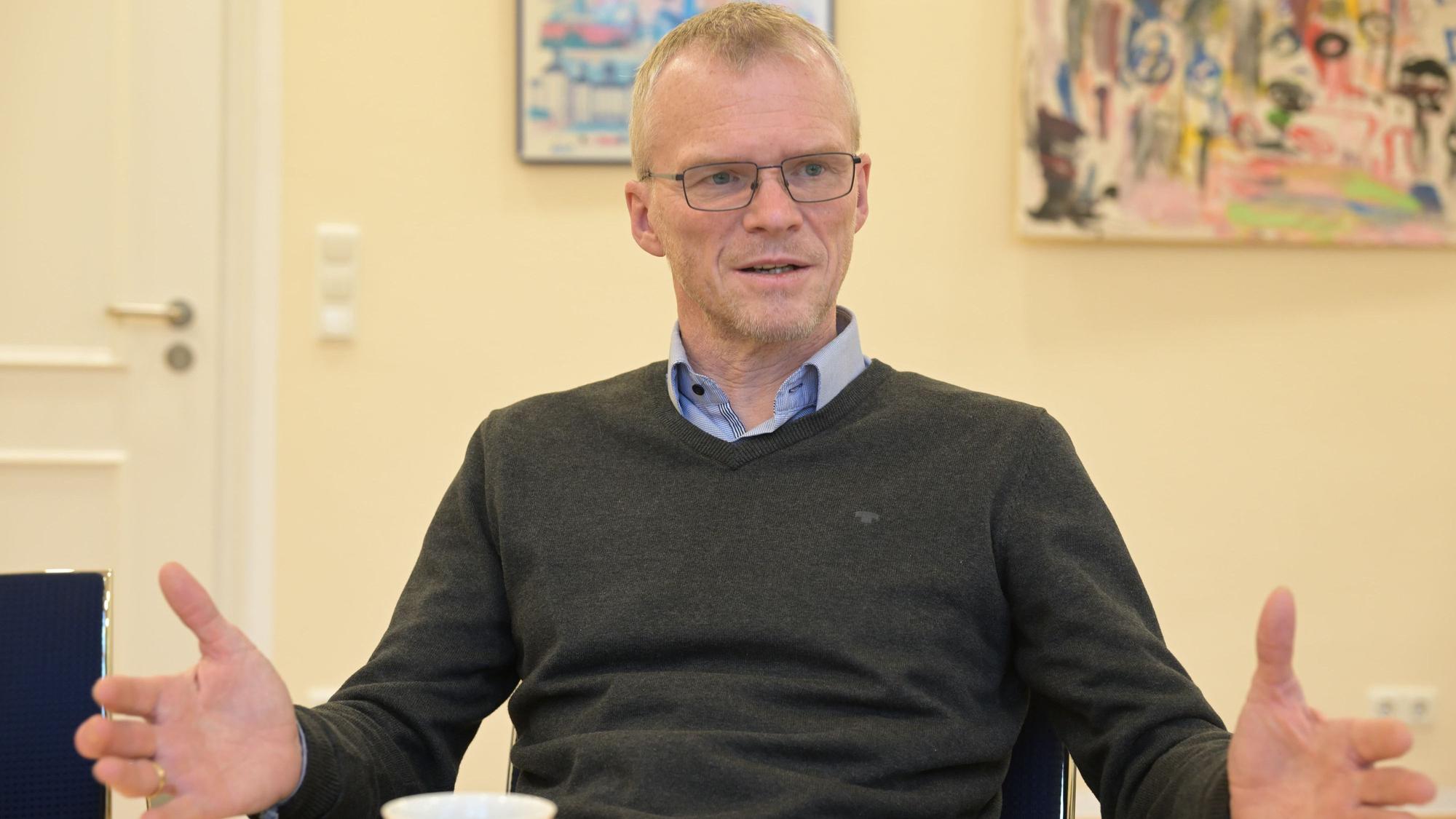 Bergisch Gladbachs Bürgermeister Frank Stein im Interview.