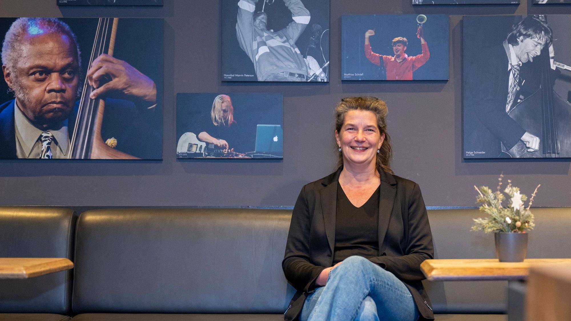 Kornelia Vossebein ist künstlerische Leiterin des Stadtgarten Köln