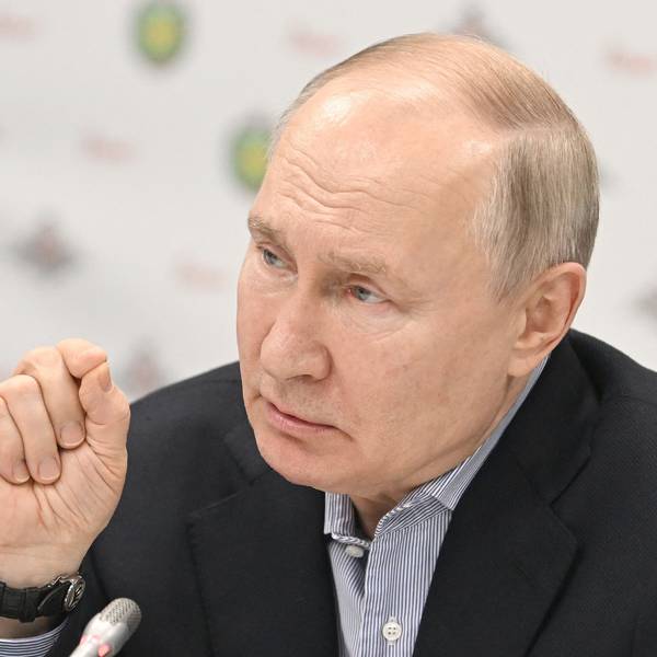 Wladimir Putin hat sich bei einem Besuch in einem Moskauer Militärkrankenhaus zum Krieg gegen die Ukraine geäußert – und mit heftigeren Angriffen gedroht.