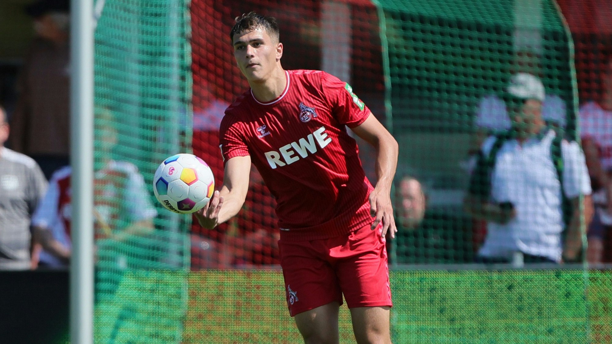 1. FC Köln, Trainingslager in Maria Alm, Oesterreich, Blitzturnier im Koasastadion gegen Hannover 96 und Gornik Zabrze, Emin Kujovic (1. FC Köln), 16.07.2023, Bild: Herbert Bucco