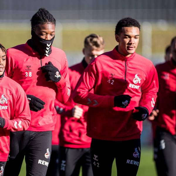 Justin Diehl (v. Links), Elias Bakatukanda und Damion Downs haben gute Aussichten auf Bundesliga-Einsätze.