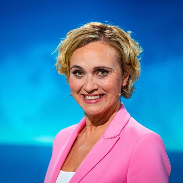 Moderatorin Caren Miosga steht vor ihrer letzten „Tagesthemen“-Sendung im Studio