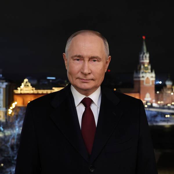 Putin, KI oder belarussischer Zimmermann? Um das Video von der Neujahrsansprache des russischen Präsidenten gibt es erneute Doppelgänger- und KI-Gerüchte.