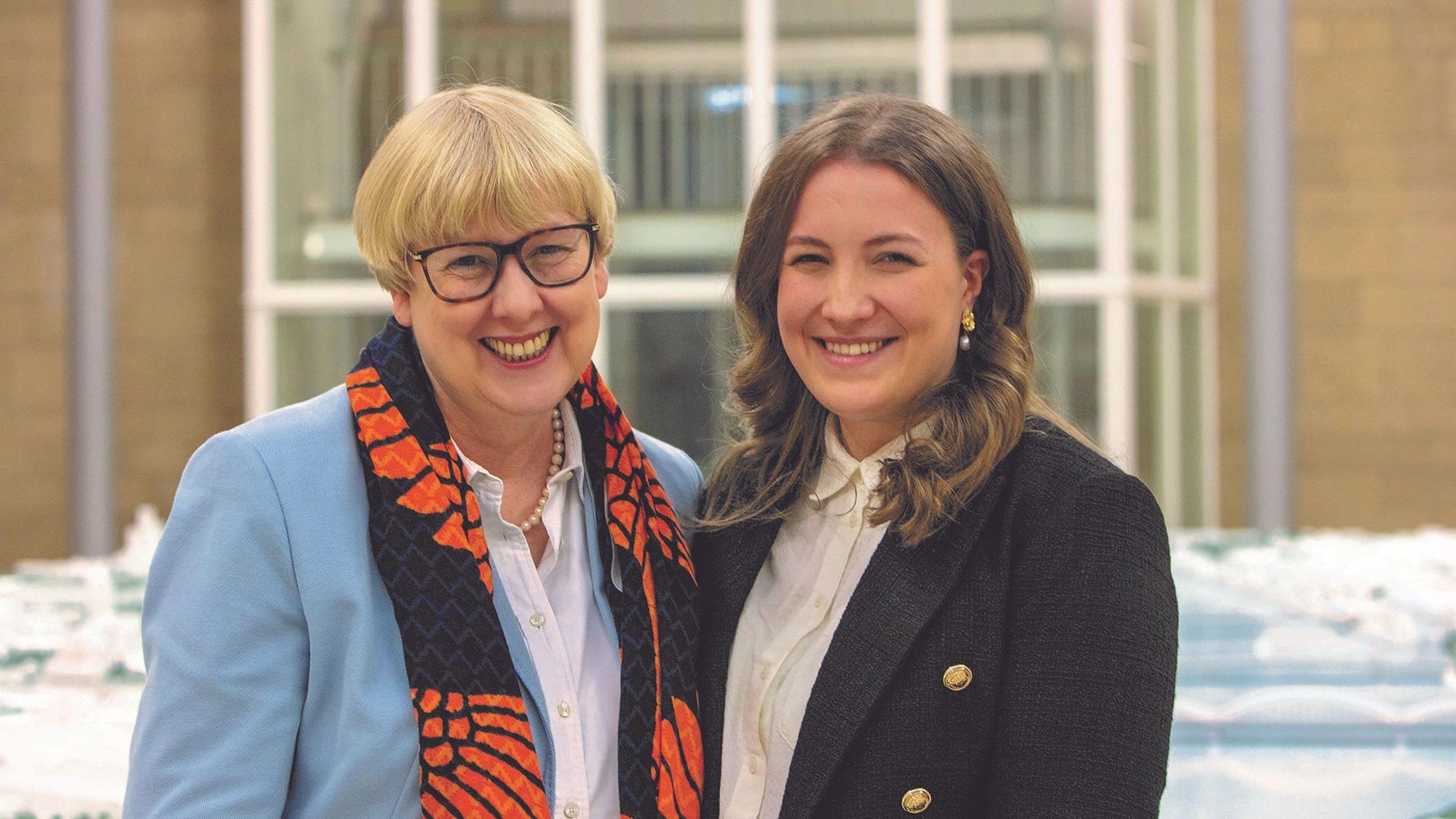Katja Hoyer und Chantal Schalla