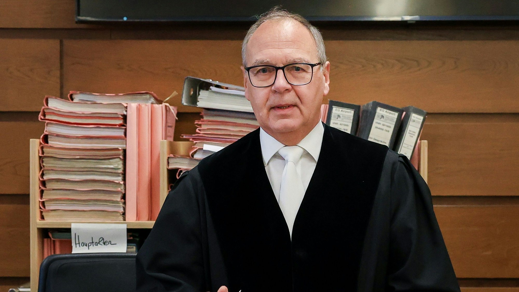 Richter Jörg Michael Bern muss auch den aktuellen Fall am Kölner Landgericht bewerten.