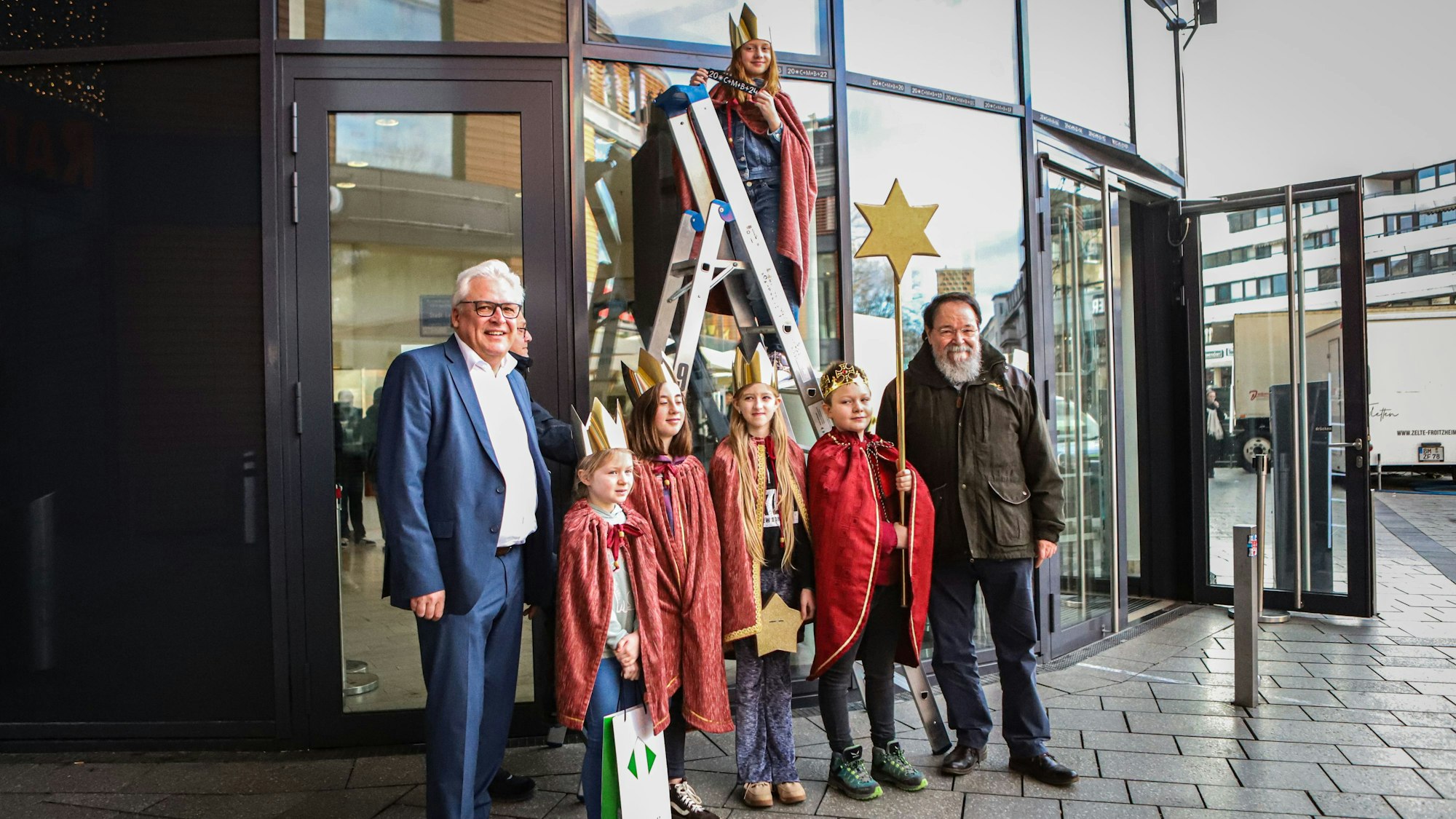 Sternsinger am Rathaus Leverkusen