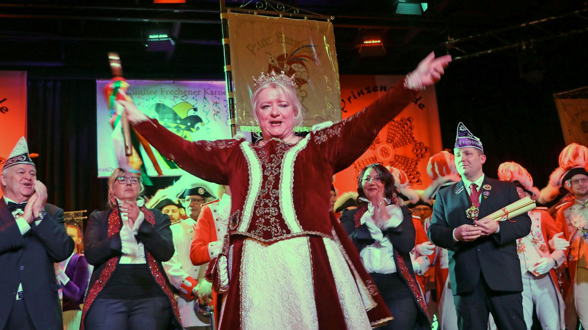 Das Bild zeigt Prinzessin Elke I., kurz nach der Proklamation.