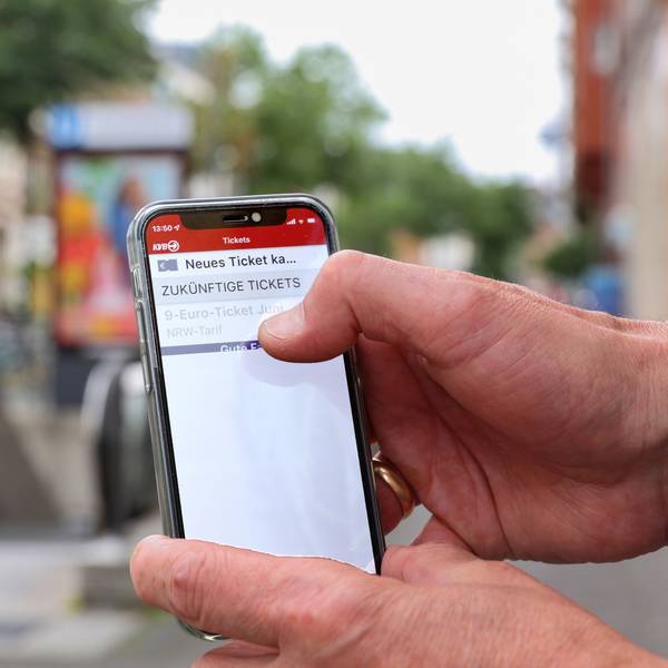 Die KVB-App in Benutzung