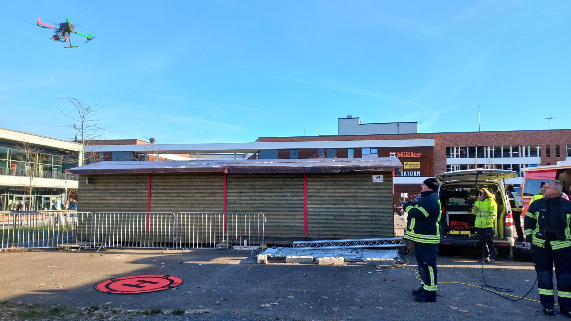 Auf dem Steinmüllergelände in Gummersbach kommt eine Drohne der Löschgruppe Windhagen zum Einsatz.