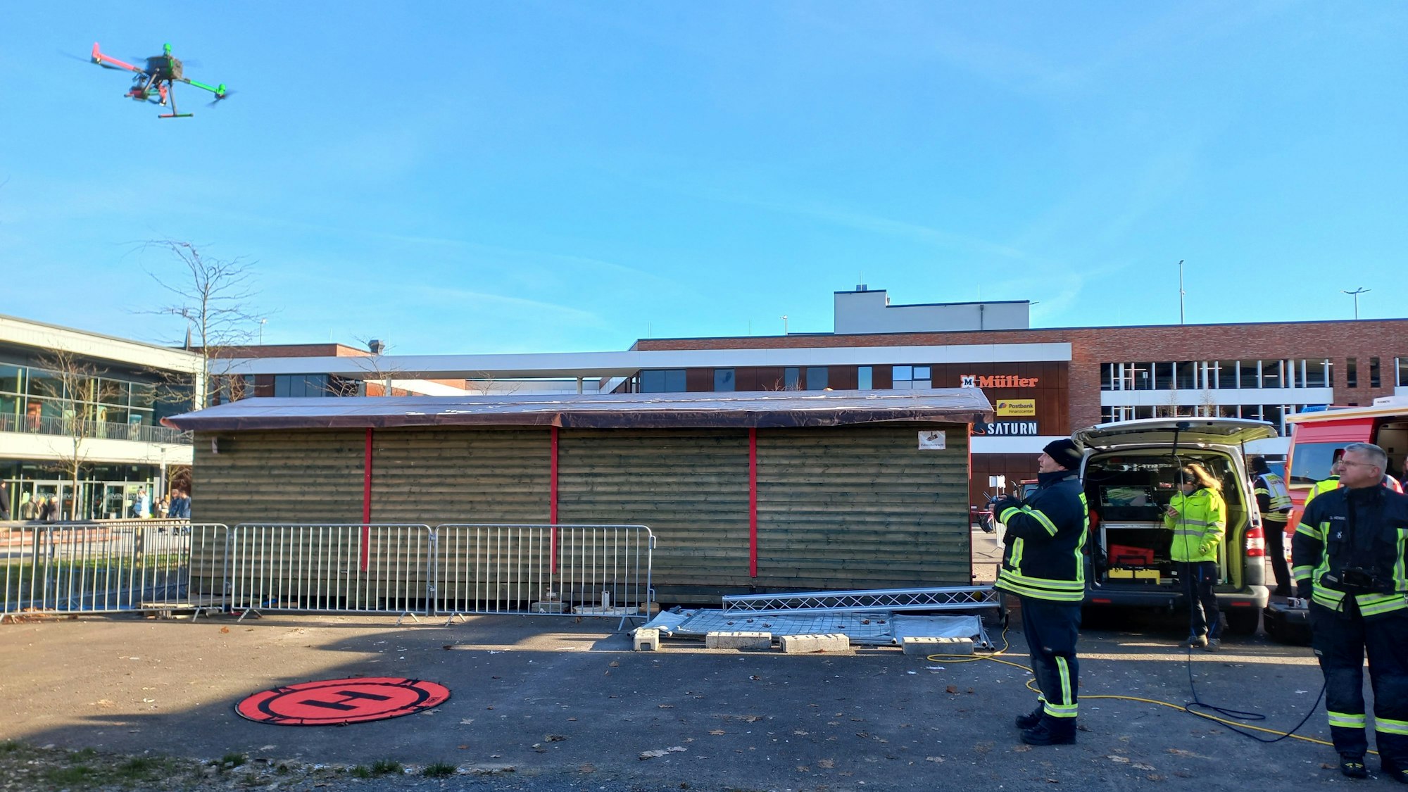 Auf dem Steinmüllergelände in Gummersbach kommt eine Drohne der Löschgruppe Windhagen zum Einsatz.