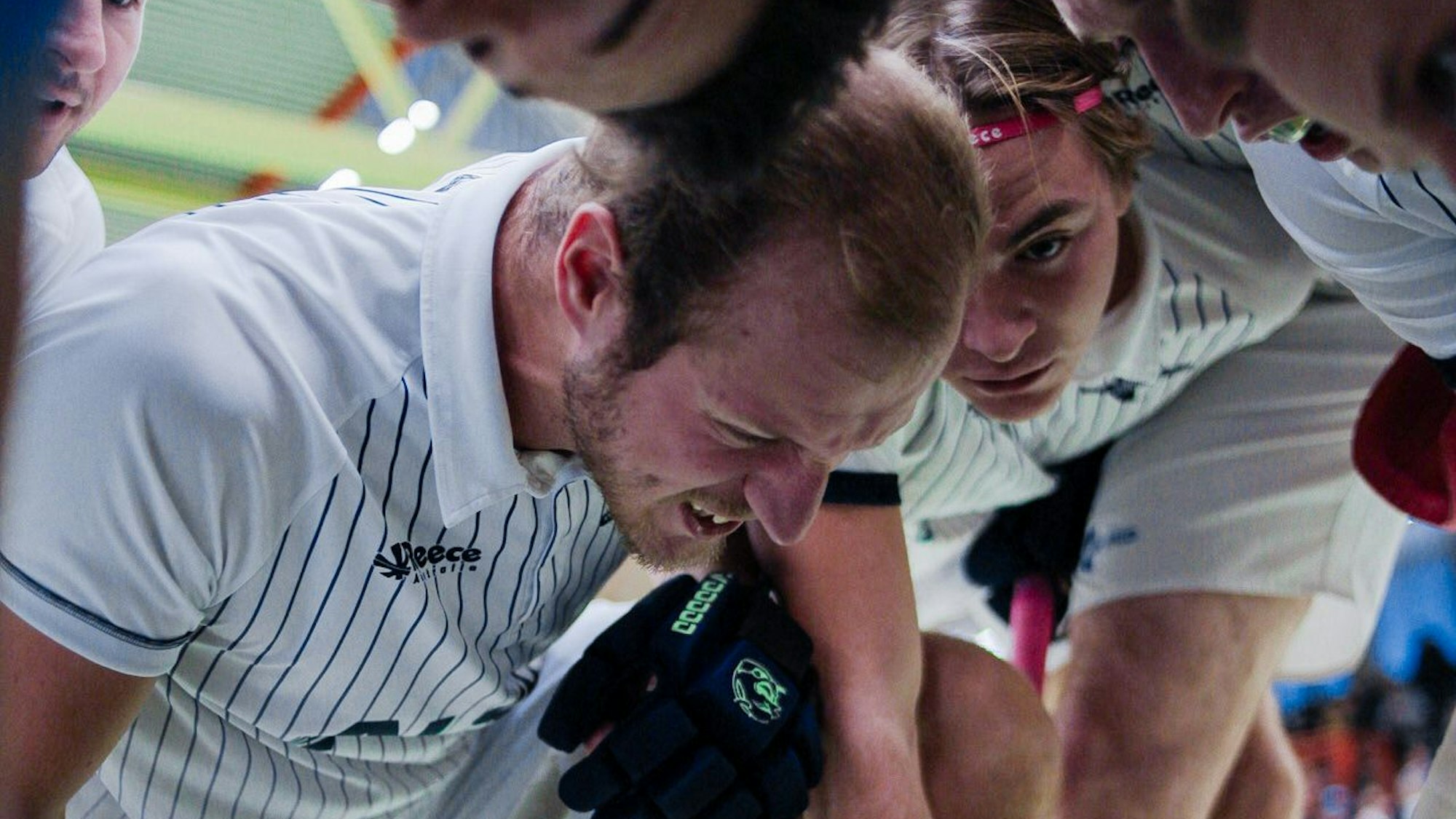 Blau-Weiß Köln darf nach dem Sieg über Krefeld weiter vom Klassenerhalt träumen.