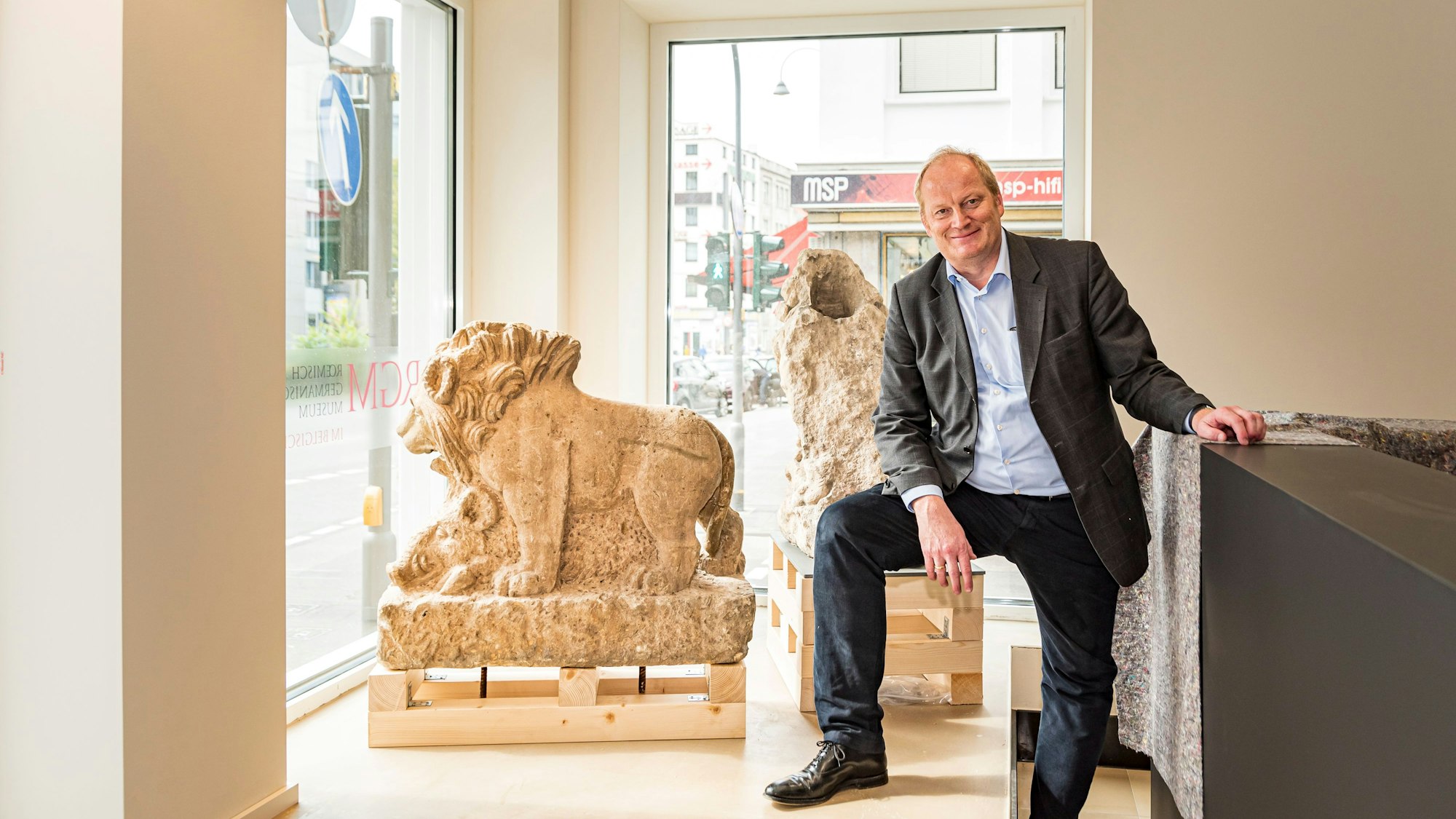 Der Direktor des Römisch-Germanischen-Museums, Marcus Trier, im Interim des RGM im Belgischen Haus. (Archivbild)