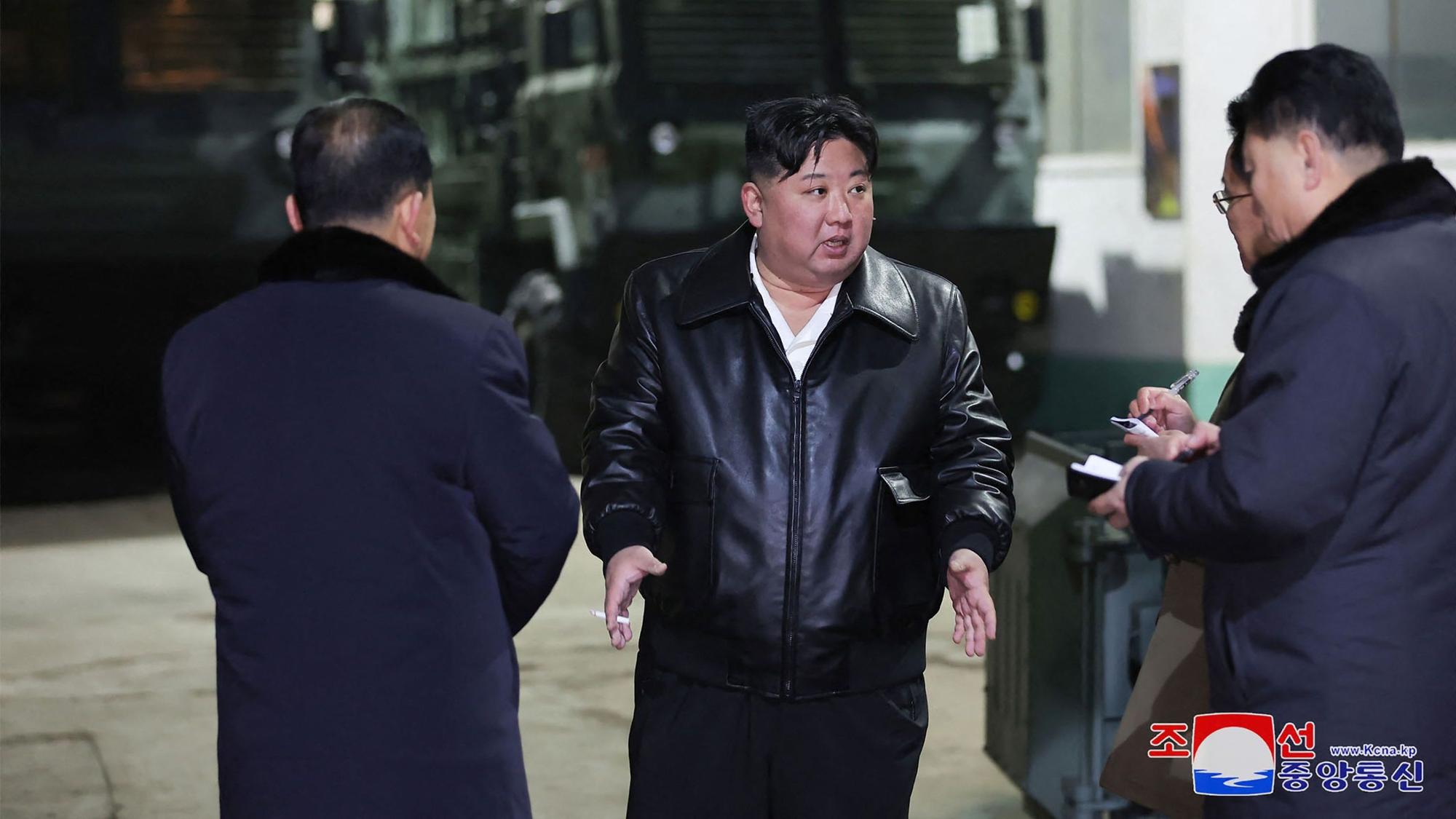 This undated picture taken by North Korea's official Korean Central News Agency (KCNA) and released on January 10, 2024 shows North Korean leader Kim Jong Un (C) inspecting a major munitions factory to learn about the production of weapons and equipment at an undisclosed location in North Korea. (Photo by KCNA VIA KNS / AFP) / - South Korea OUT / ---EDITORS NOTE--- RESTRICTED TO EDITORIAL USE - MANDATORY CREDIT "AFP PHOTO/KCNA VIA KNS" - NO MARKETING NO ADVERTISING CAMPAIGNS - DISTRIBUTED AS A SERVICE TO CLIENTS
THIS PICTURE WAS MADE AVAILABLE BY A THIRD PARTY. AFP CAN NOT INDEPENDENTLY VERIFY THE AUTHENTICITY, LOCATION, DATE AND CONTENT OF THIS IMAGE. /