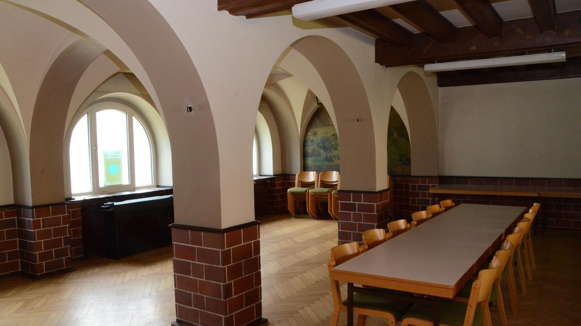 Das Gemeindehaus der evangelischen Stadtkirchengemeinde in Troisdorf wird saniert und zu einem Quartierszzentrum umgebaut.